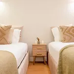 Guestready - Serene Retreat In Santos Lisbon